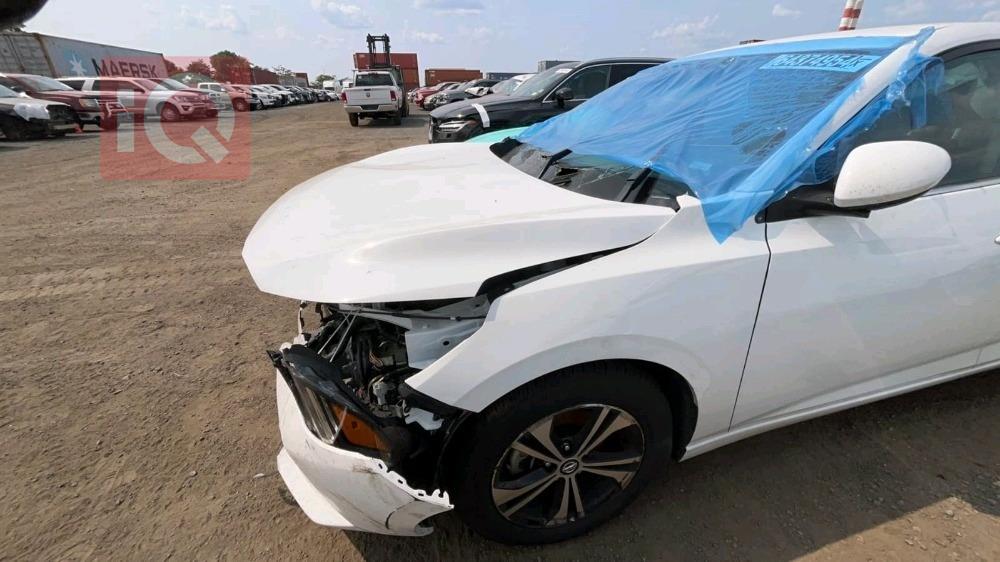 نیسان سێنترا